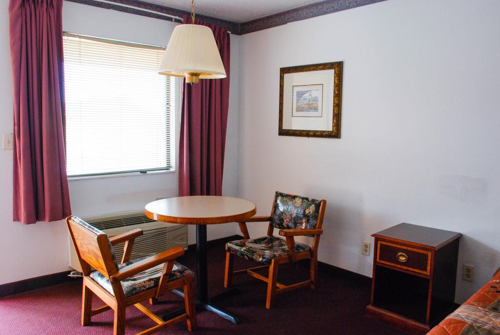 Westworld Country Inn Hubbard ห้อง รูปภาพ